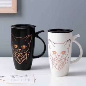 كوب سيراميك بغطاء بتصميم قطة لطيف – سعة كبيرة 600 مل