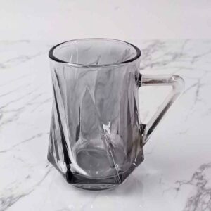 طقم كاسات شاي زجاجية مضلعة 12 قطعة بلون أسود